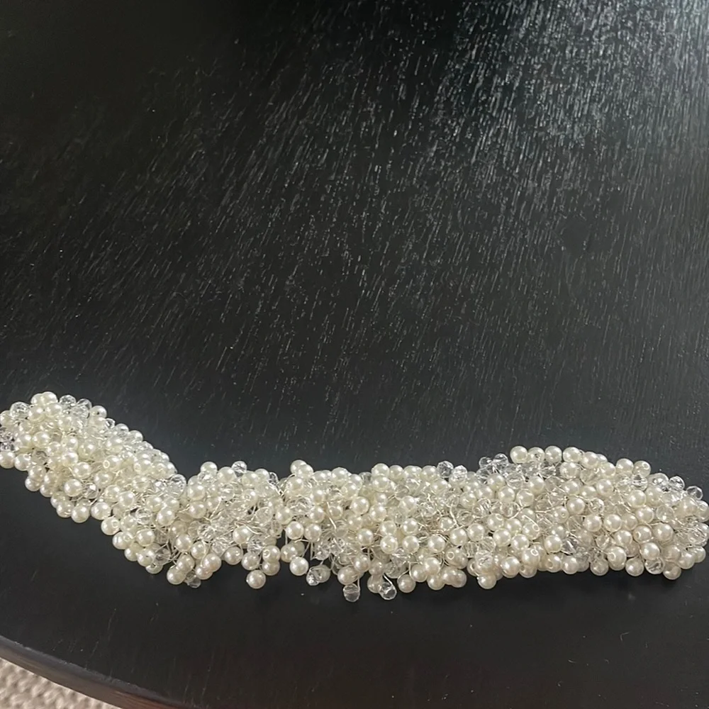 Hair accessory - Picture 1 of 3